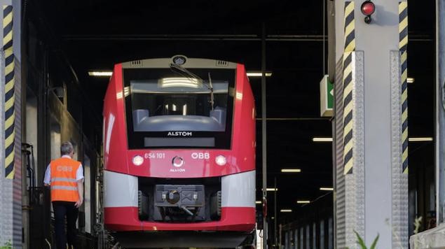 德國(guó)將擁有世界上最大的氫能列車(chē)車(chē)隊(duì).jpg