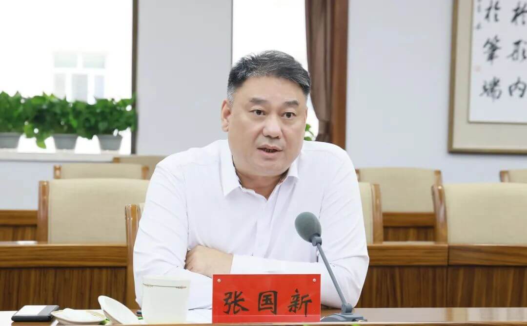 氫能產業(yè)鏈集群項目落戶伊金霍洛旗！.jpg