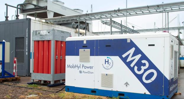 氫動力離網發電機正在阿伯丁市氫氣站進行試驗.jpg